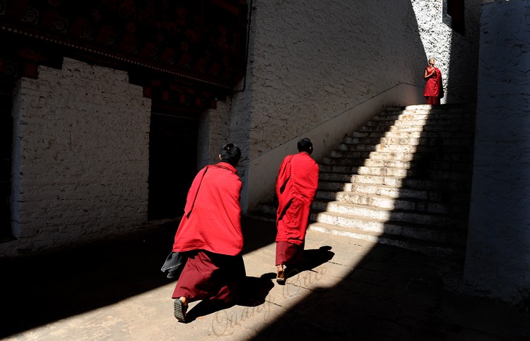 Bhutan: Cõi Tây Phương Cực Lạc cuối cùng 8e7517a221750887f06e21ba9e835b76_391431212