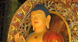 Lược Ý Chữ 卍 Trên Ngực Đức Phật Sơ Sanh