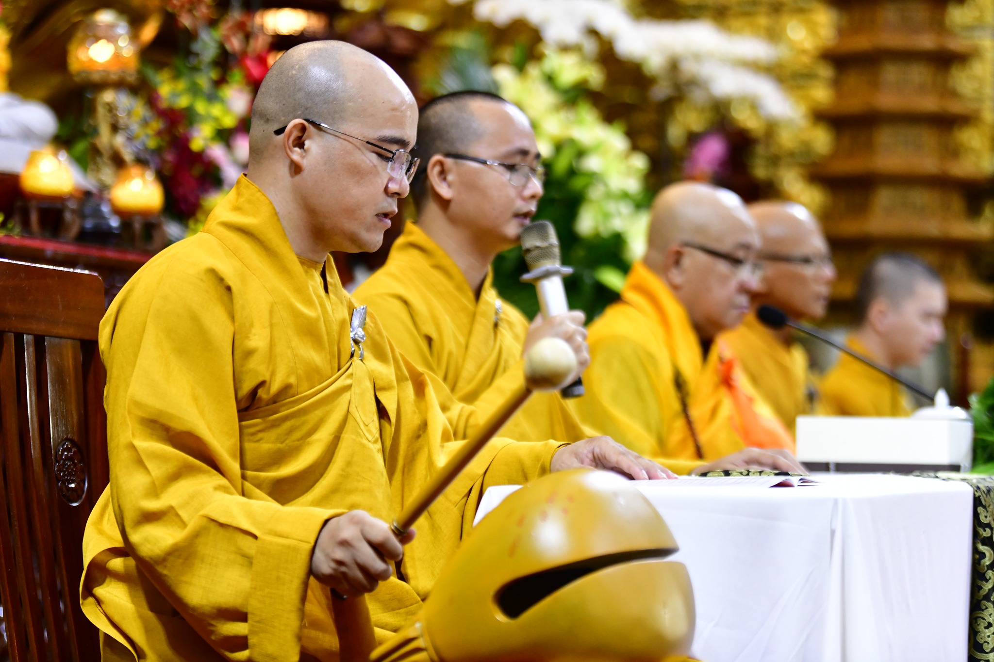 Vợ chồng thuận thảo, gia đình ấm êm