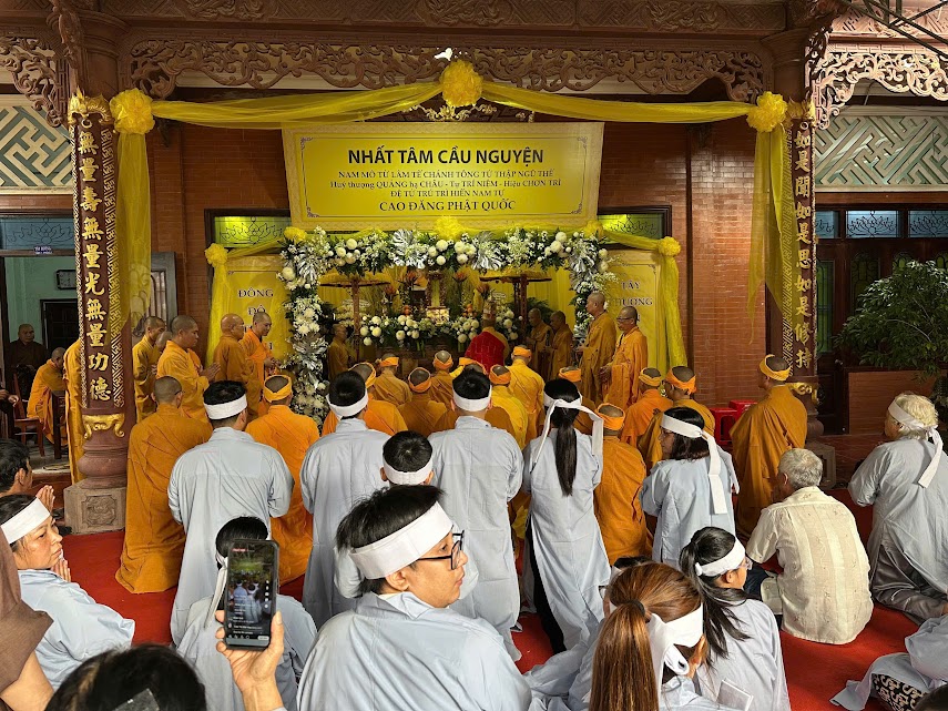 Điếu Thi tưởng niệm Cố TT Thích QUảng Châu