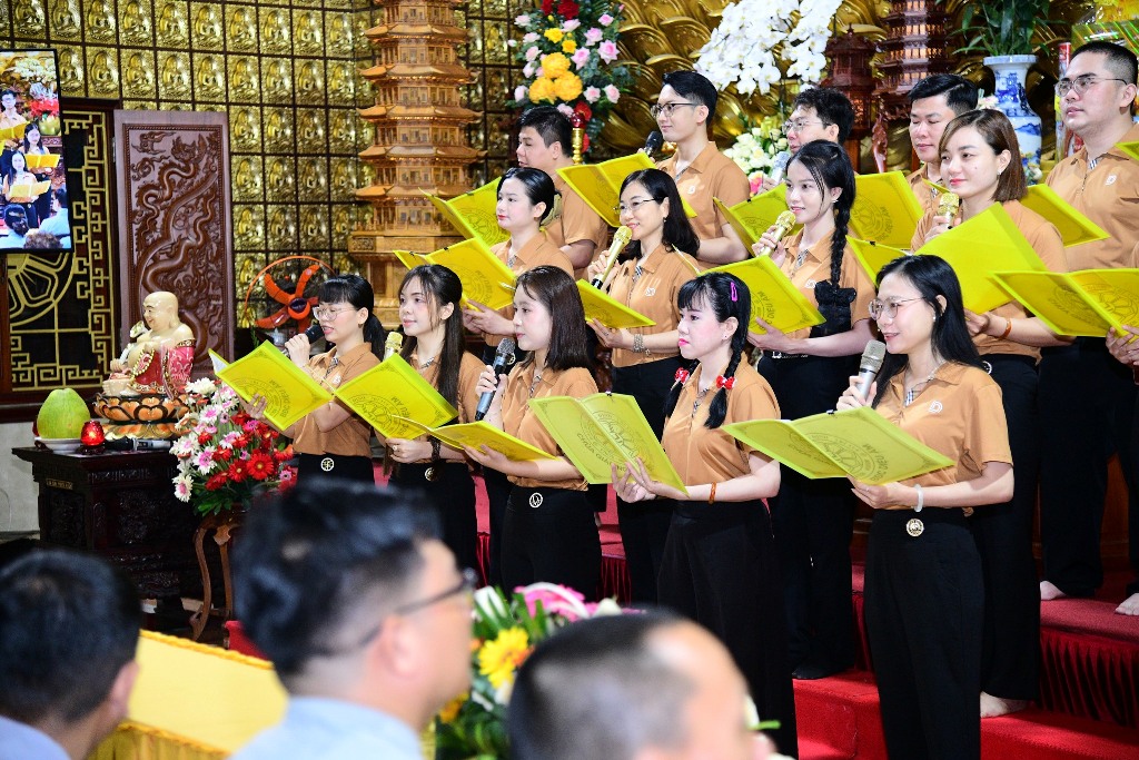 TP.HCM: Thượng tọa Thích Quang Thạnh giảng “Tu trong từng niệm” tại Khóa tu Ngày An Lạc chùa Giác Ngộ 