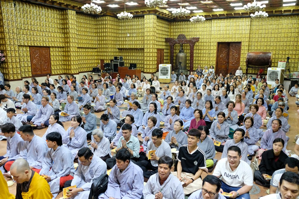 CHÙA GIÁC NGỘ: TRANG NGHIÊM LỄ TƯỞNG NIỆM NGÀY ĐỨC PHẬT XUẤT GIA (MÙNG 8 THÁNG 2 ÂL)