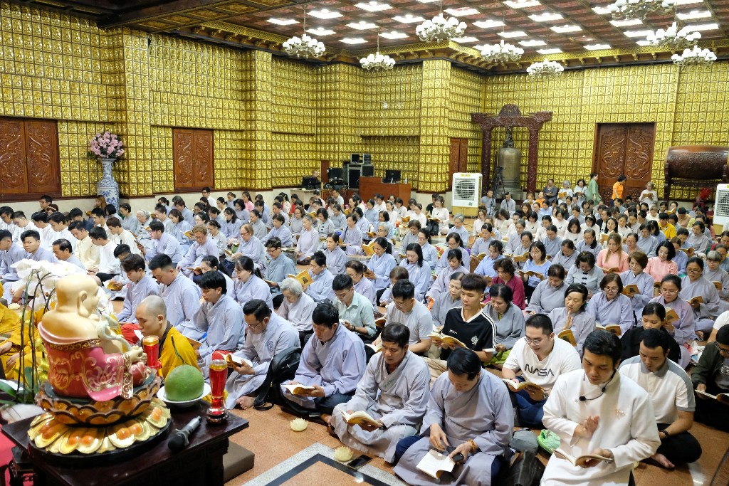 CHÙA GIÁC NGỘ: TRANG NGHIÊM LỄ TƯỞNG NIỆM NGÀY ĐỨC PHẬT XUẤT GIA (MÙNG 8 THÁNG 2 ÂL)