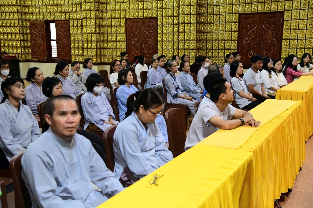 Khóa tu “Ngày An Lạc” tại Chùa Giác Ngộ: Trở về nuôi dưỡng bình an nội tâm trong ngày Quốc tế Phụ nữ