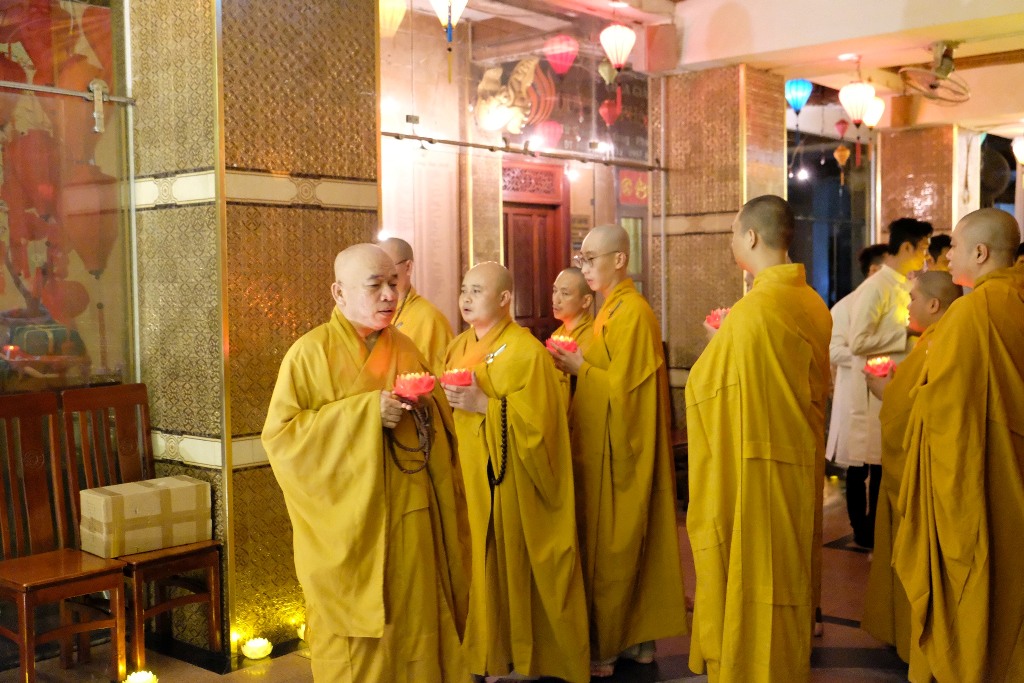 CHÙA GIÁC NGỘ: TRANG NGHIÊM LỄ TƯỞNG NIỆM NGÀY ĐỨC PHẬT XUẤT GIA (MÙNG 8 THÁNG 2 ÂL)