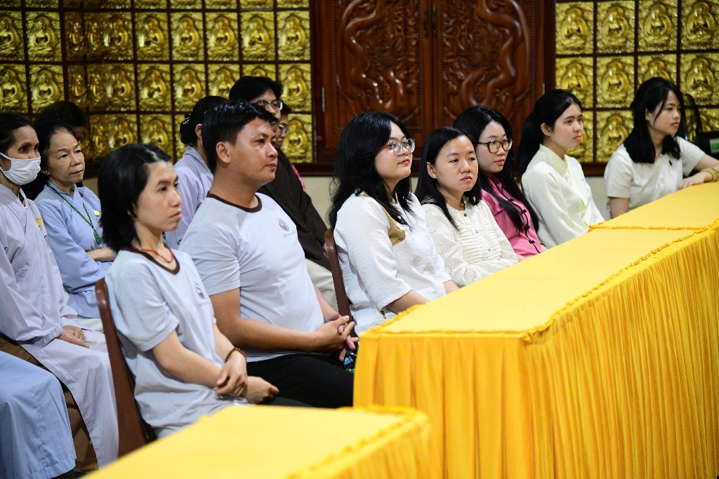 Khóa tu “Ngày An Lạc” tại Chùa Giác Ngộ: Trở về nuôi dưỡng bình an nội tâm trong ngày Quốc tế Phụ nữ