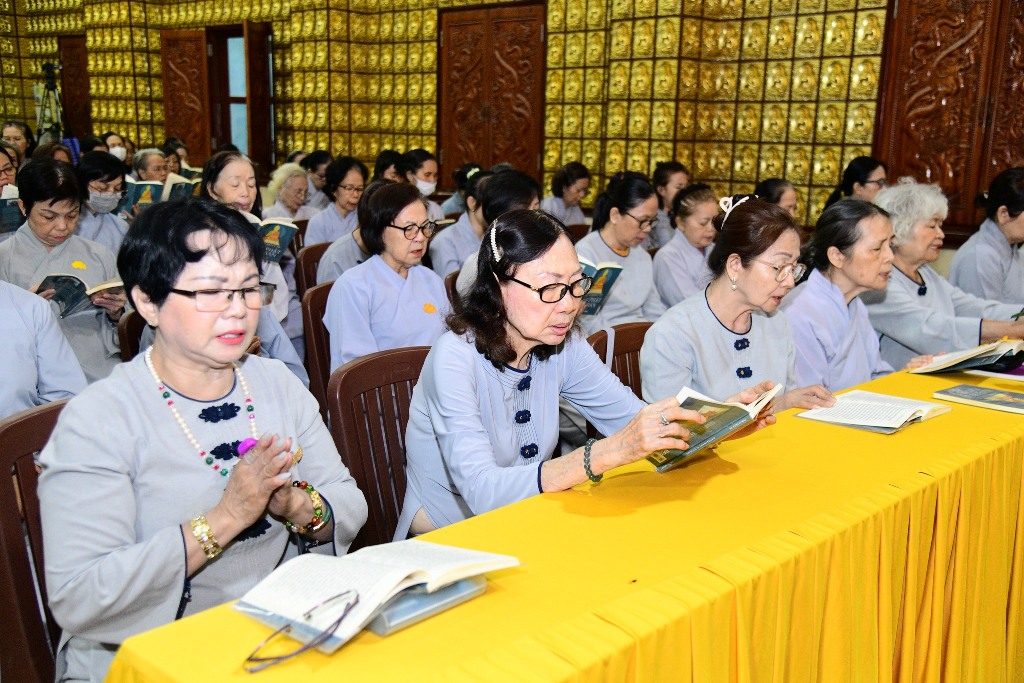 TP.HCM: Thượng tọa Thích Quang Thạnh giảng “Tu trong từng niệm” tại Khóa tu Ngày An Lạc chùa Giác Ngộ 