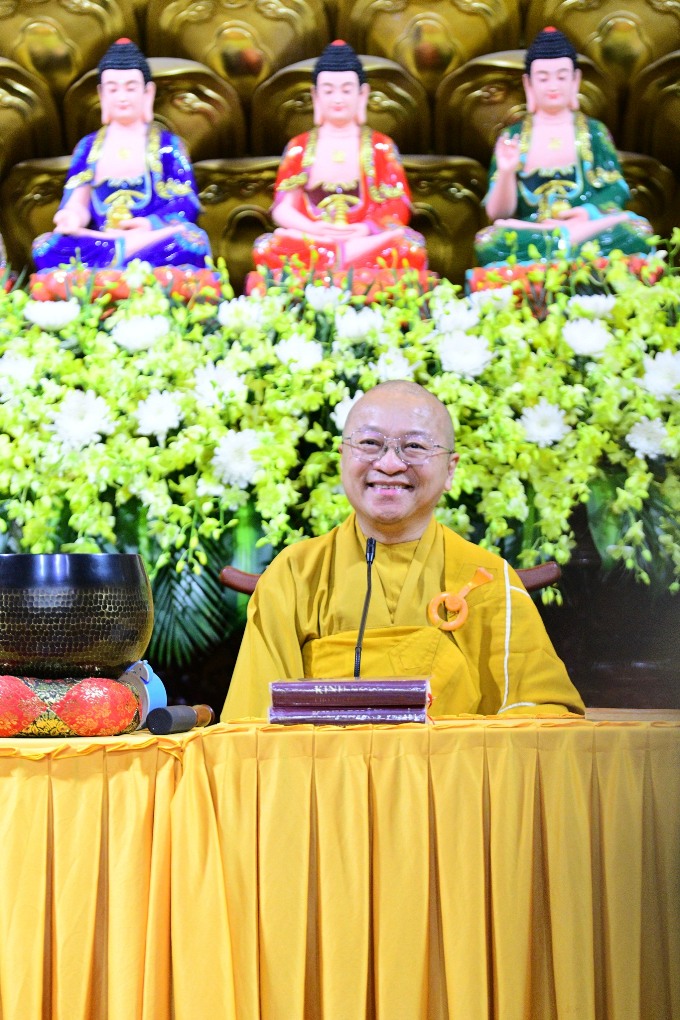 HƠN 200 PHẬT TỬ PHÁT TÂM QUY Y TAM BẢO TẠI CHÙA GIÁC NGỘ - GIEO HẠT BỒ-ĐỀ ĐÊM RẰM THÁNG GIÊNG