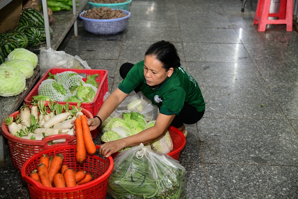 ÂM THẦM PHỤNG SỰ: HẬU CẦN NHÀ BẾP HỘ TRÌ KHÓA TU PHƯƠNG TRỜI THONG DONG 9