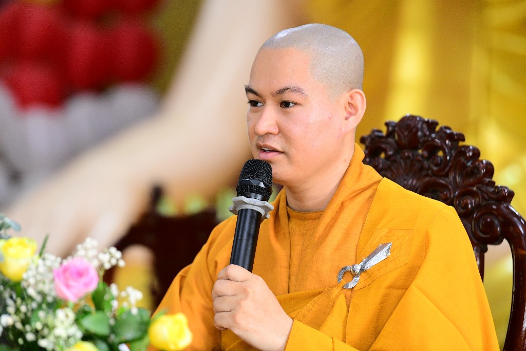 NUÔI DƯỠNG ĐẠO TÂM – SOI SÁNG CHÍNH MÌNH