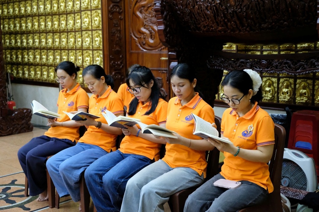 CHIỀU AN LẠC LẮNG SÂU: PHÁP THOẠI CHUYỂN HÓA NỘI TÂM TỪ ĐẠI ĐỨC THÍCH NGỘ TOÀN