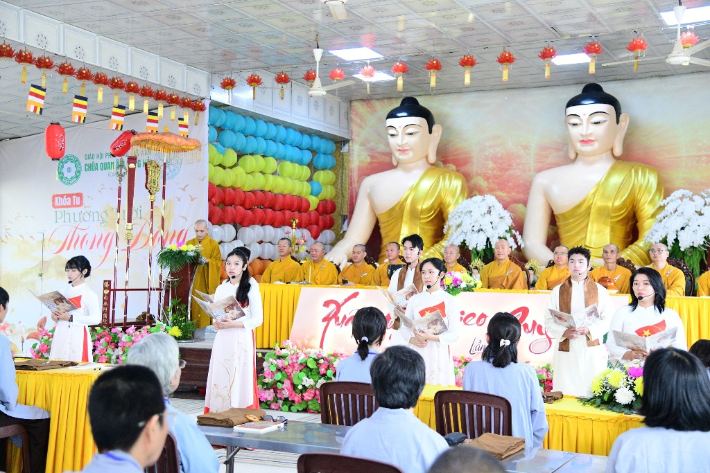 KHAI MẠC KHÓA TU “PHƯƠNG TRỜI THONG DONG” LẦN 9: GIEO DUYÊN XUẤT GIA, MỞ LỐI AN LẠC