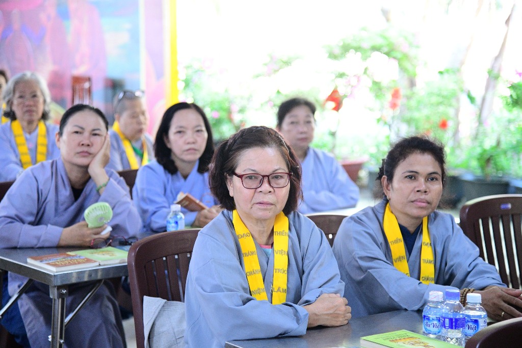 HỌC HẠNH XUẤT GIA – MỖI KHOẢNH KHẮC ĐỀU LÀ CƠ HỘI TU HÀNH