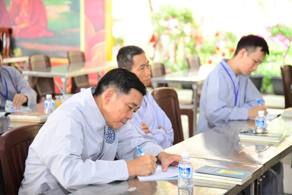 GỠ TRÓI BUỘC TÂM – MỞ LỐI AN LẠC: ĐI SÂU VÀO CỐT LÕI THIỀN TẬP