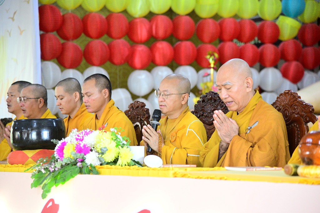 KHAI MẠC KHÓA TU “PHƯƠNG TRỜI THONG DONG” LẦN 9: GIEO DUYÊN XUẤT GIA, MỞ LỐI AN LẠC