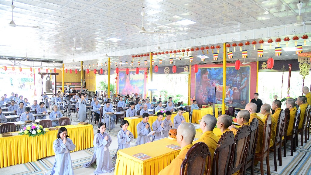 KHAI MẠC KHÓA TU “PHƯƠNG TRỜI THONG DONG” LẦN 9: GIEO DUYÊN XUẤT GIA, MỞ LỐI AN LẠC