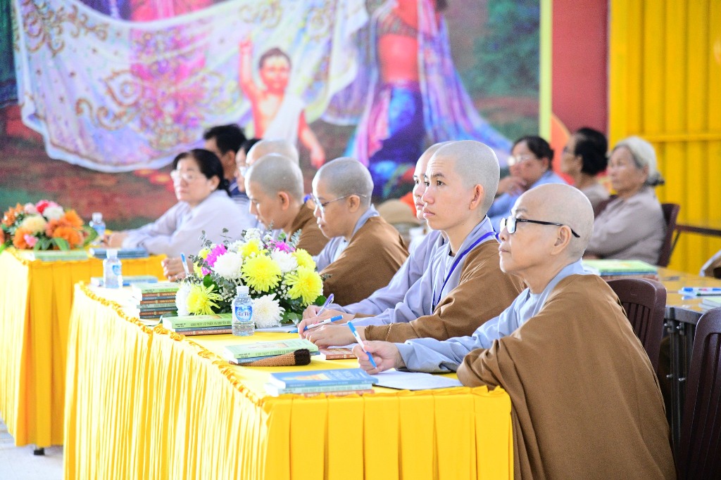 HỌC HẠNH XUẤT GIA – MỖI KHOẢNH KHẮC ĐỀU LÀ CƠ HỘI TU HÀNH