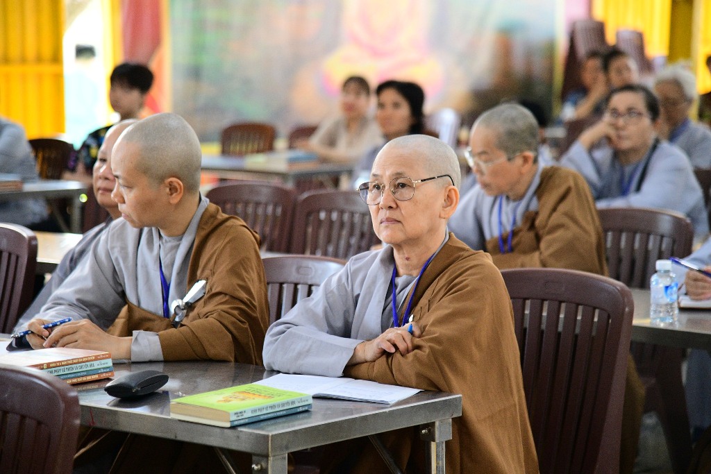 HỌC HẠNH XUẤT GIA – MỖI KHOẢNH KHẮC ĐỀU LÀ CƠ HỘI TU HÀNH