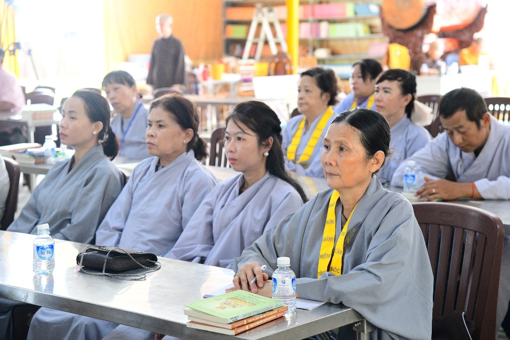 HỌC HẠNH XUẤT GIA – MỖI KHOẢNH KHẮC ĐỀU LÀ CƠ HỘI TU HÀNH