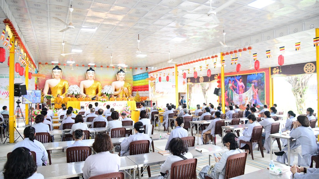 KHAI MẠC KHÓA TU “PHƯƠNG TRỜI THONG DONG” LẦN 9: GIEO DUYÊN XUẤT GIA, MỞ LỐI AN LẠC