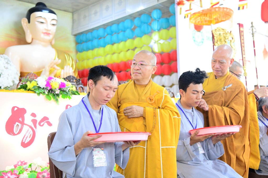 KHAI MẠC KHÓA TU “PHƯƠNG TRỜI THONG DONG” LẦN 9: GIEO DUYÊN XUẤT GIA, MỞ LỐI AN LẠC