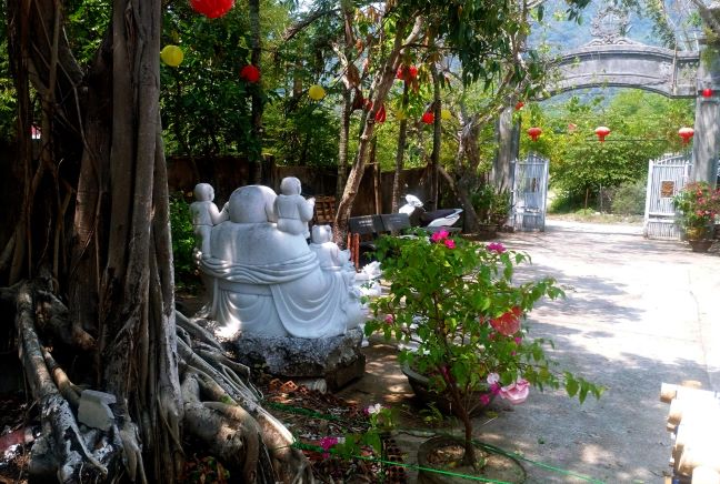 Chùa Phước Trí Ở Đắc Lộc