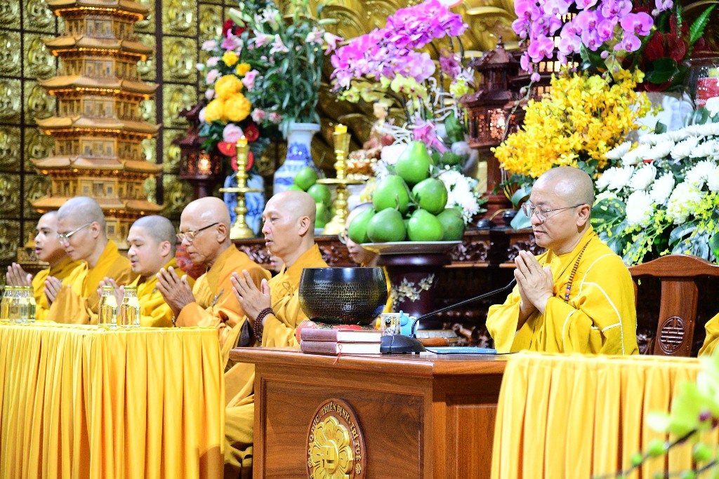 LỄ TƯỞNG NIỆM ĐỨC PHẬT NHẬP NIẾT-BÀN VÀ MỪNG NGÀY TIẾP NỐI LẦN THỨ 58 CỦA SƯ PHỤ THÍCH NHẬT TỪ: THẮP SÁNG TINH THẦN TRI ÂN VÀ TIẾP NỐI CHÁNH PHÁP