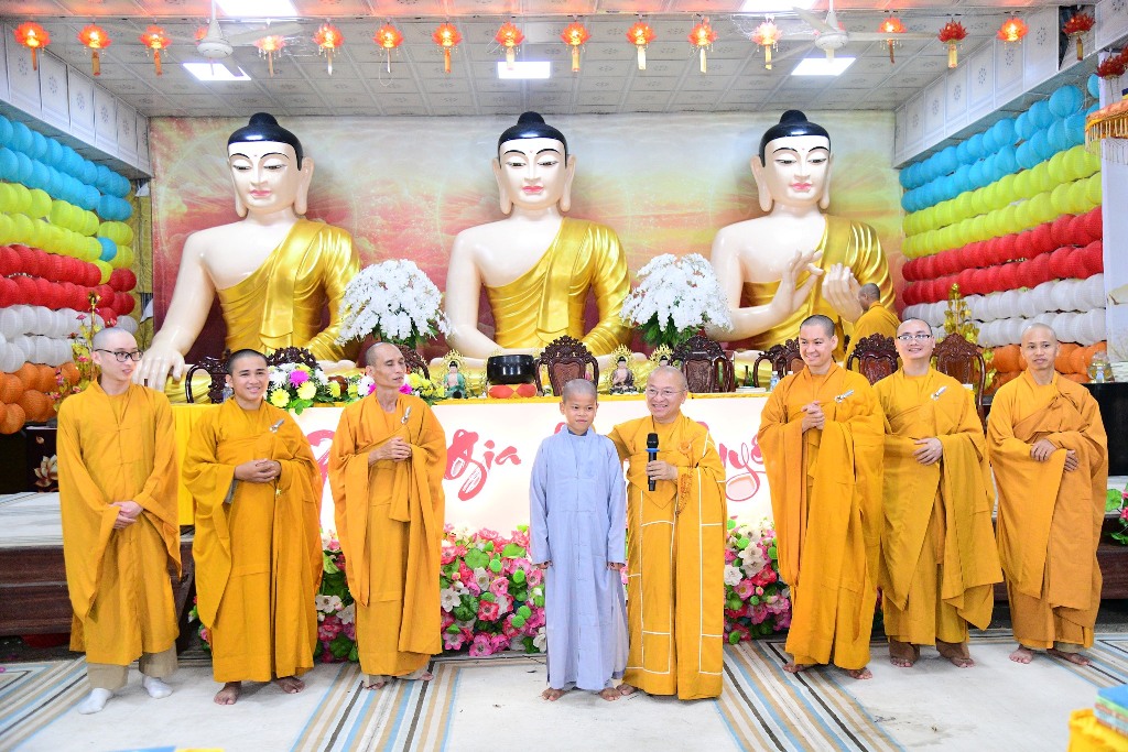 LẮNG NGHE ĐỂ HIỂU, HIỂU ĐỂ TU – ĐÊM VẤN ĐÁP PHẬT PHÁP CÙNG TT. THÍCH NHẬT TỪ