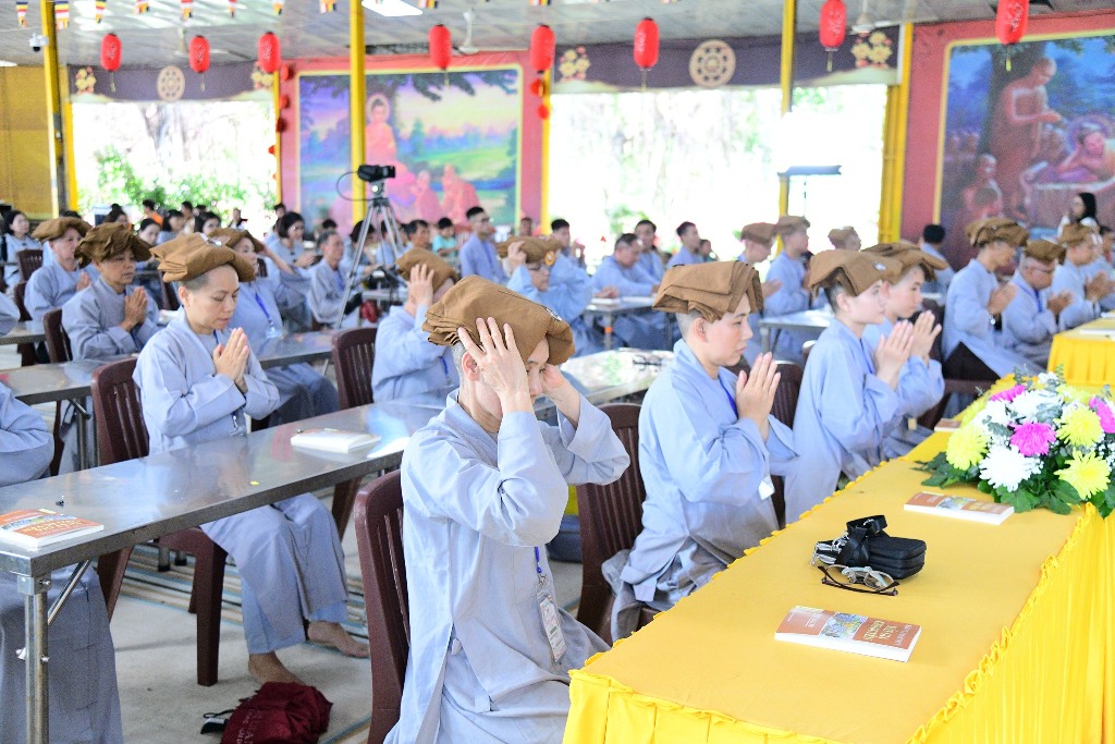 KHAI MẠC KHÓA TU “PHƯƠNG TRỜI THONG DONG” LẦN 9: GIEO DUYÊN XUẤT GIA, MỞ LỐI AN LẠC