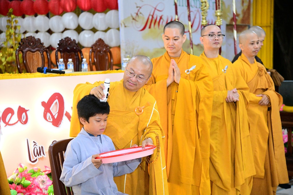 LẮNG NGHE ĐỂ HIỂU, HIỂU ĐỂ TU – ĐÊM VẤN ĐÁP PHẬT PHÁP CÙNG TT. THÍCH NHẬT TỪ