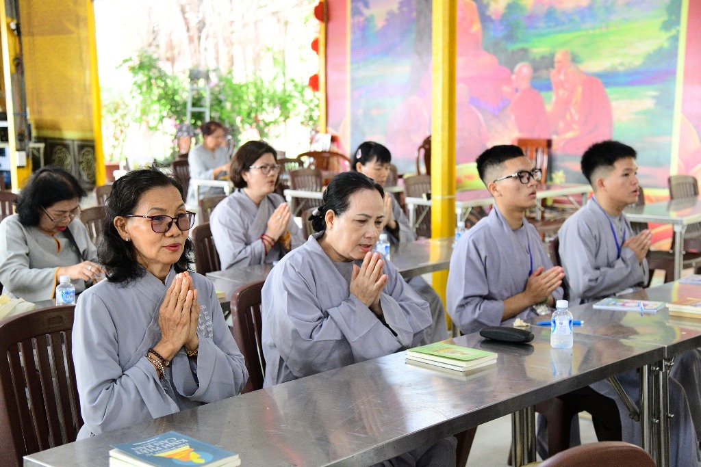 CHUYỂN HÓA THAM ÁI – MỞ LỐI AN NHIÊN GIỮA DÒNG ĐỜI