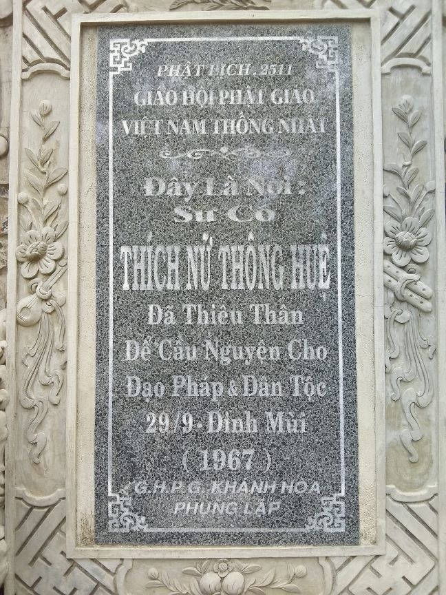 Vào chùa Long Sơn thắp nén hương tưởng niệm Thánh Tử Đạo