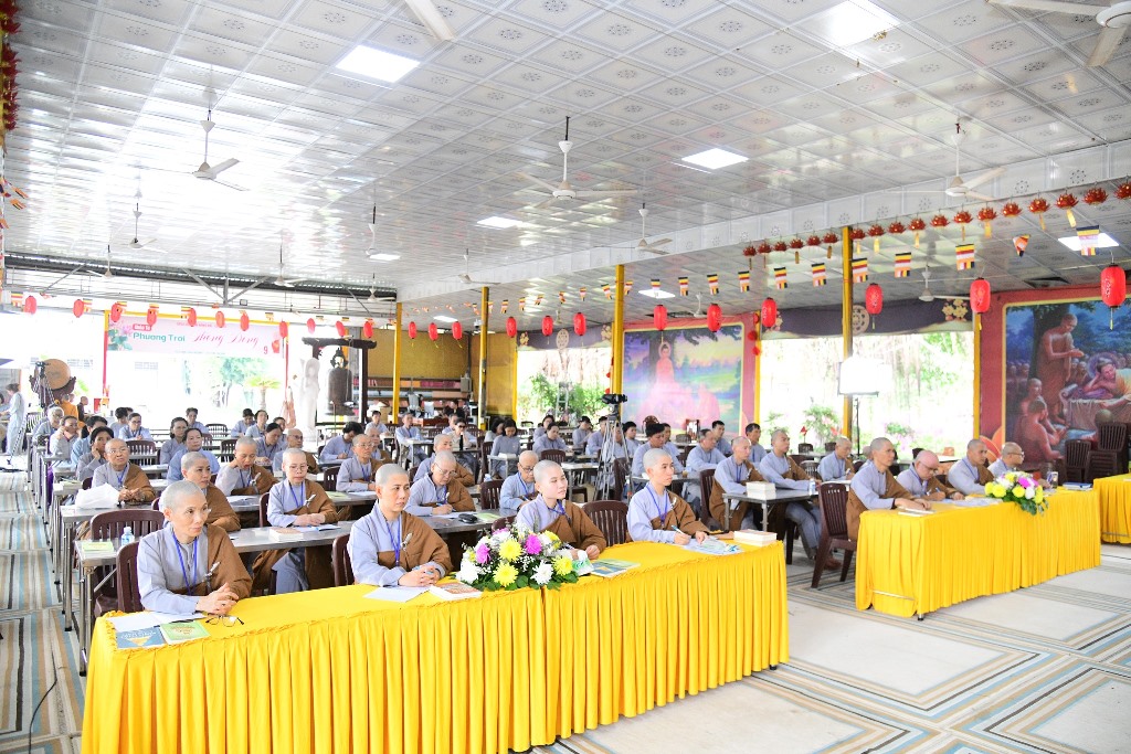 CHUYỂN HÓA THAM ÁI – MỞ LỐI AN NHIÊN GIỮA DÒNG ĐỜI