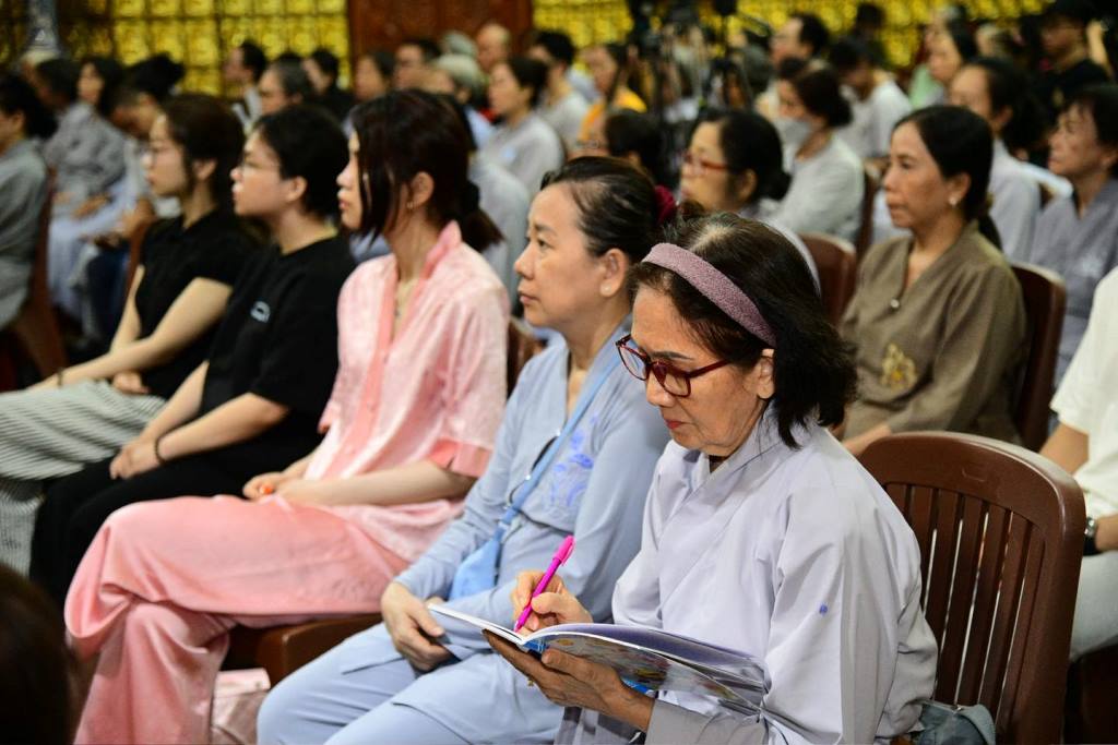 HIỂU ĐÚNG ĐỂ TU QUA THỜI PHÁP “PHÁP THẾ GIAN VÀ PHÁP XUẤT THẾ GIAN”