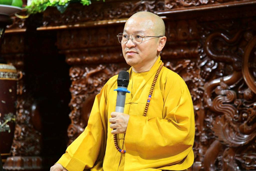 TRỞ VỀ VỚI HƠI THỞ: THẦY NHẬT TỪ HƯỚNG DẪN CỐT LÕI HÀNH THIỀN