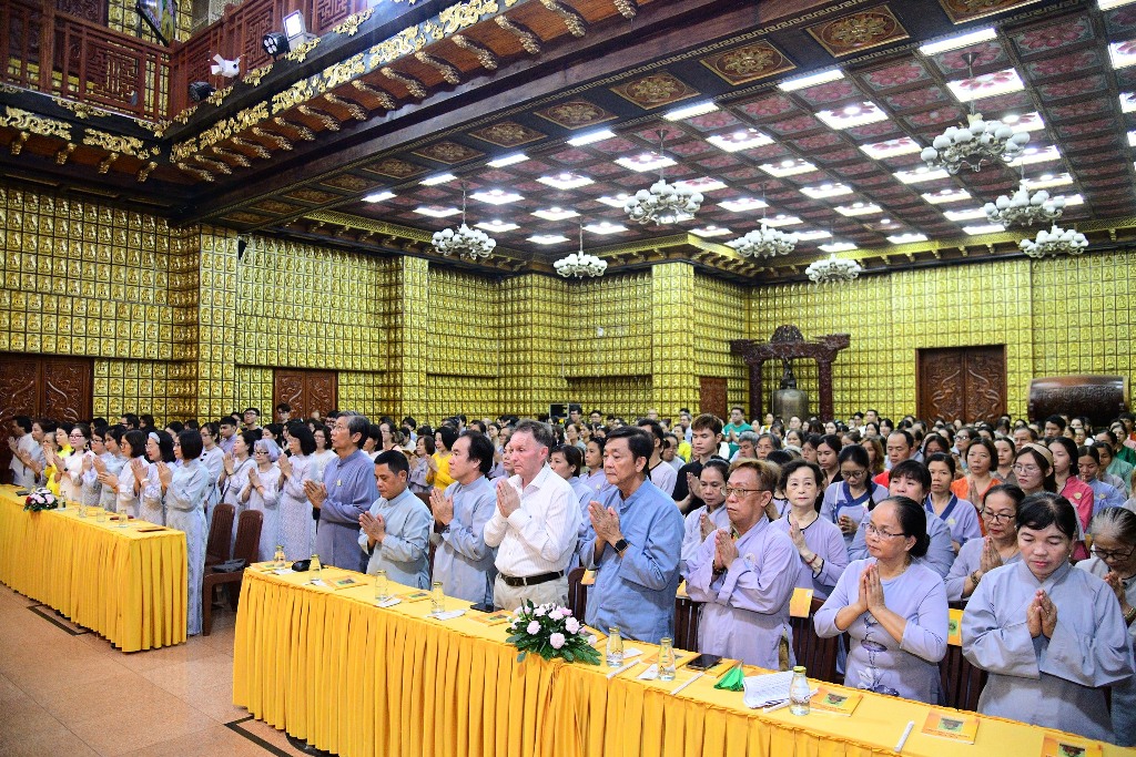 ĐẠI LỄ PHẬT ĐẢN 2026 TẠI CHÙA GIÁC NGỘ: THẮP SÁNG THÔNG ĐIỆP HÒA BÌNH VÀ TỪ BI