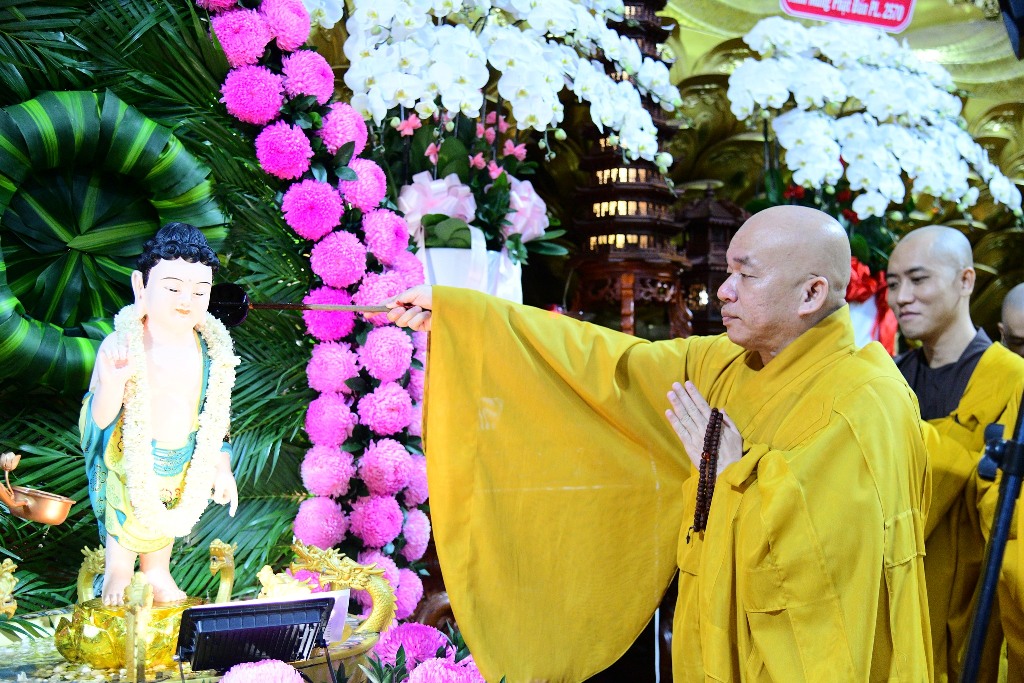 ĐẠI LỄ PHẬT ĐẢN 2026 TẠI CHÙA GIÁC NGỘ: THẮP SÁNG THÔNG ĐIỆP HÒA BÌNH VÀ TỪ BI