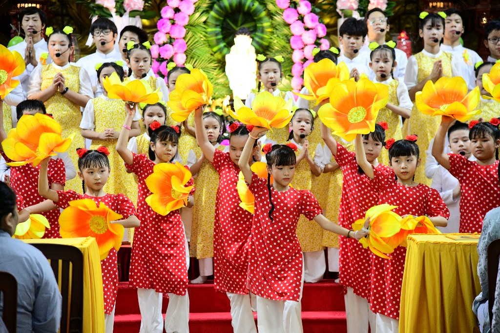 ĐẠI LỄ PHẬT ĐẢN 2026 TẠI CHÙA GIÁC NGỘ: THẮP SÁNG THÔNG ĐIỆP HÒA BÌNH VÀ TỪ BI