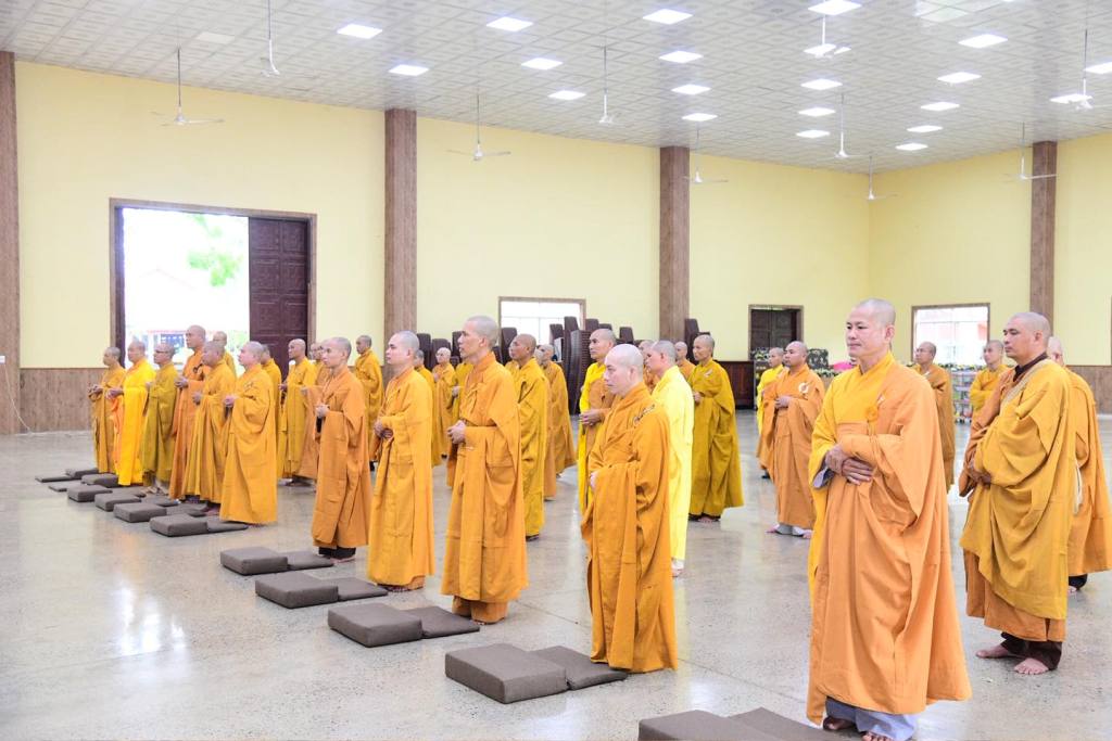TRANG NGHIÊM LỄ TÁC PHÁP AN CƯ KIẾT HẠ TẠI MÙA ĐẦU TIÊN HẠ TRƯỜNG CHÙA GIÁC NGỘ ĐẤT ĐỎ