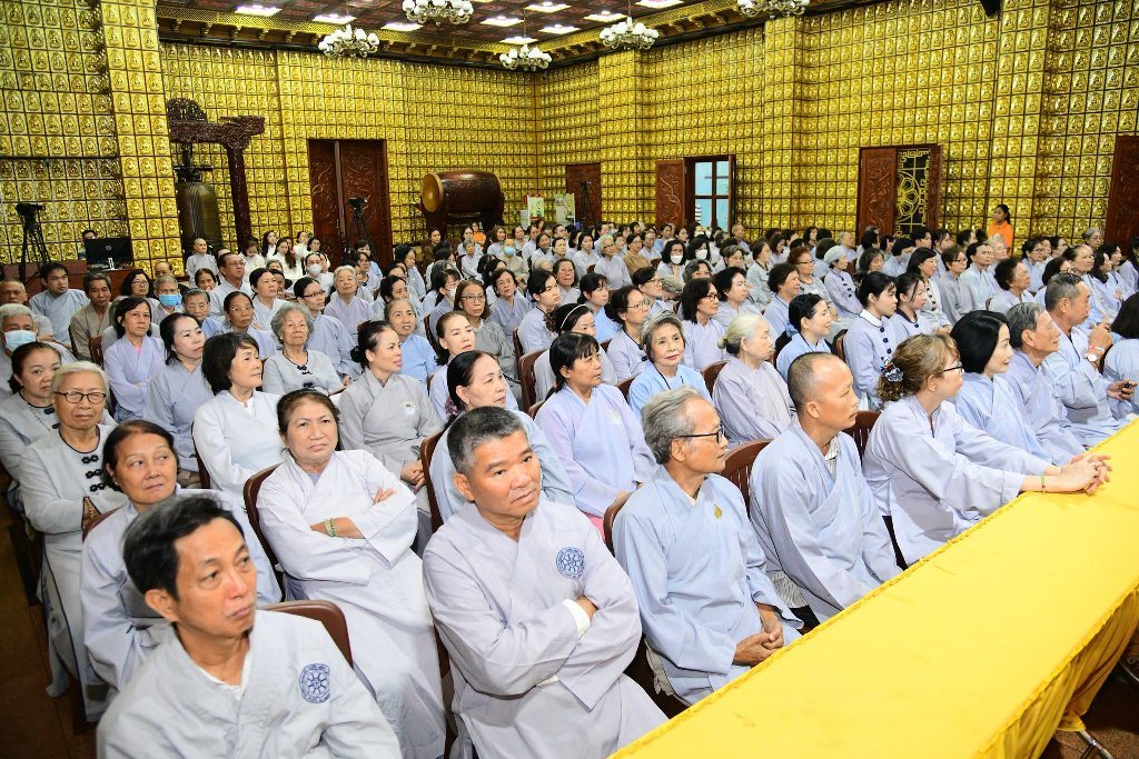 CHÙA GIÁC NGỘ: TỪ “THẤY PHẬT QUANH TA” ĐẾN VUN BỒI NĂM TÀI SẢN QUÝ CỦA NGƯỜI HỌC PHẬT 