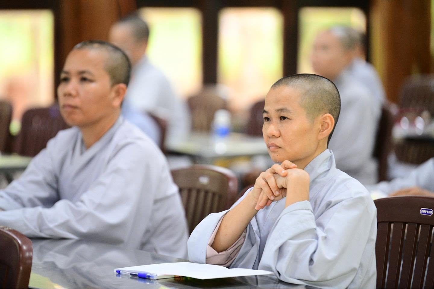 TƯ TƯỞNG KINH TRUNG BỘ VÀ GIÁ TRỊ KINH THỪA TỰ PHÁP TRONG ĐỜI SỐNG TU HỌC