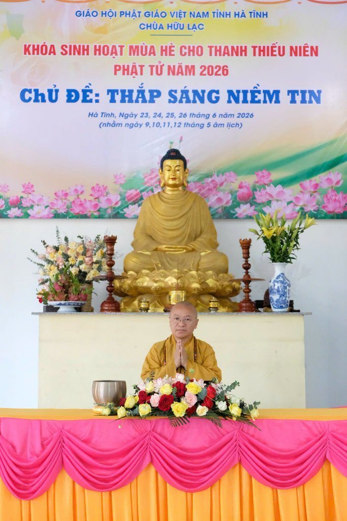 TT. THÍCH NHẬT TỪ CHIA SẺ ĐỀ TÀI “THẮP SÁNG NIỀM TIN” ĐẾN 300 TU SINH TẠI CHÙA HỮU LẠC (HÀ TĨNH)