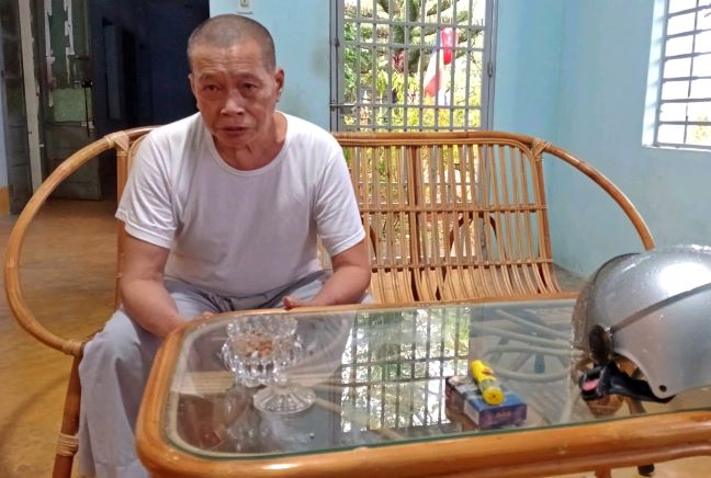 Lên Đồi Cao Sáng Ngày Mưa
