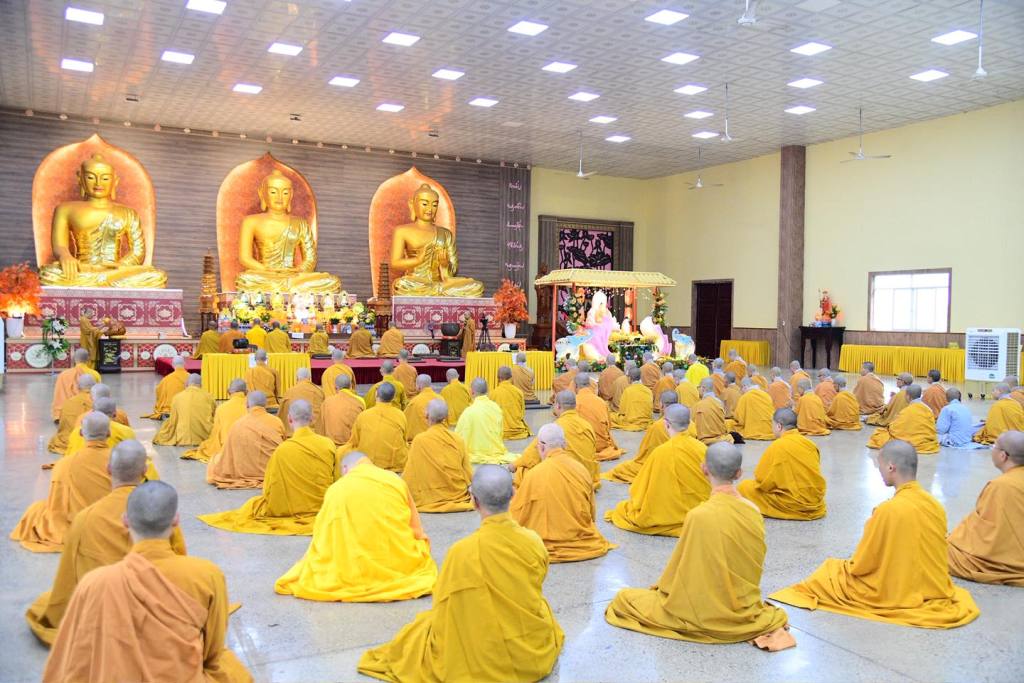 TRANG NGHIÊM LỄ TÁC PHÁP AN CƯ KIẾT HẠ TẠI MÙA ĐẦU TIÊN HẠ TRƯỜNG CHÙA GIÁC NGỘ ĐẤT ĐỎ