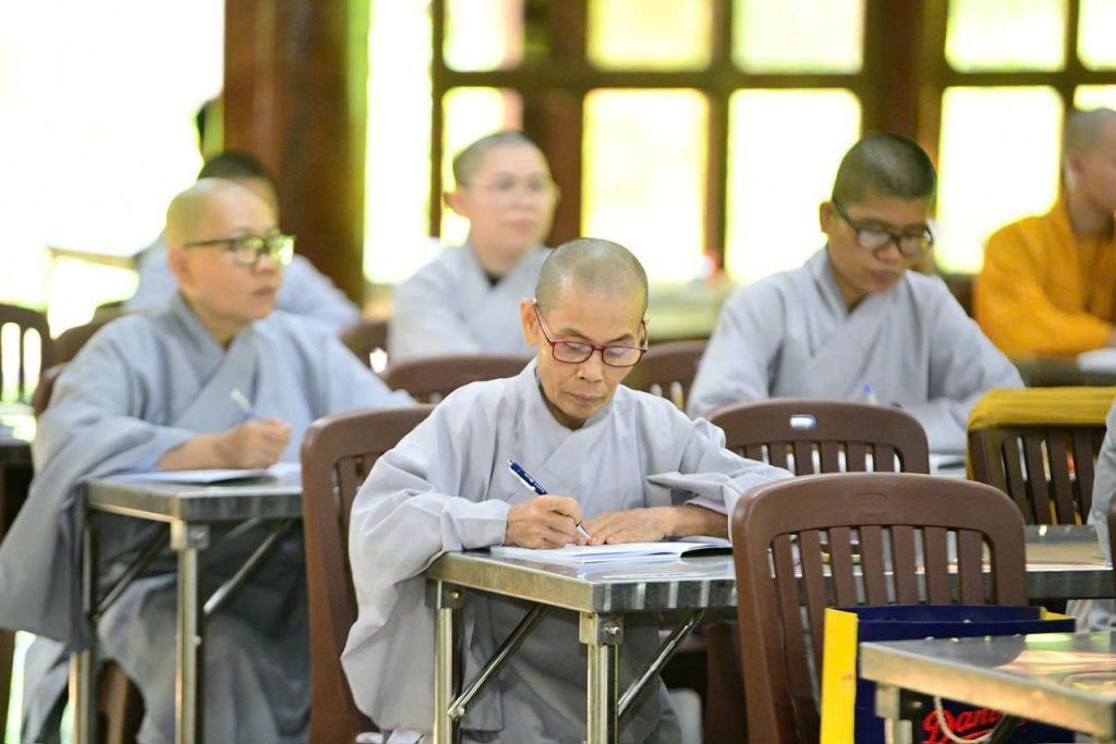 HT. VIÊN MINH: NHẬN THỨC ĐÚNG LÀ NỀN TẢNG CỦA ĐỜI SỐNG TU HỌC