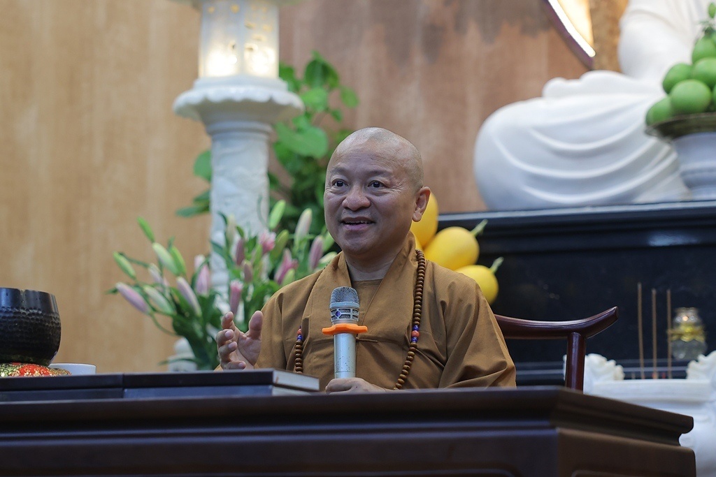 “TUỔI TRẺ – HÀNH TRANG VÀO ĐỜI”: TT. THÍCH NHẬT TỪ TRUYỀN CẢM HỨNG CHO TU SINH KHÓA TU MÙA HÈ CHÙA PHÁP BẢO (TP. ĐỒNG NAI)