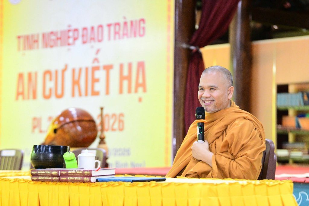 TT. THÍCH GIÁC HOÀNG: SỰ CĂN BẰNG GIỮA PHÁP HỌC VÀ PHÁP HÀNH