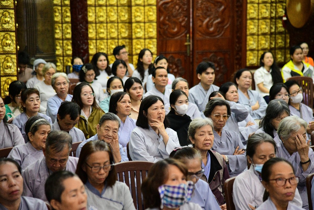 LAN TỎA THÔNG ĐIỆP HÒA BÌNH VÀ PHÁT TRIỂN BỀN VỮNG TỪ TUYÊN NGÔN VÔ TÍCH NHÂN MÙA PHẬT ĐẢN