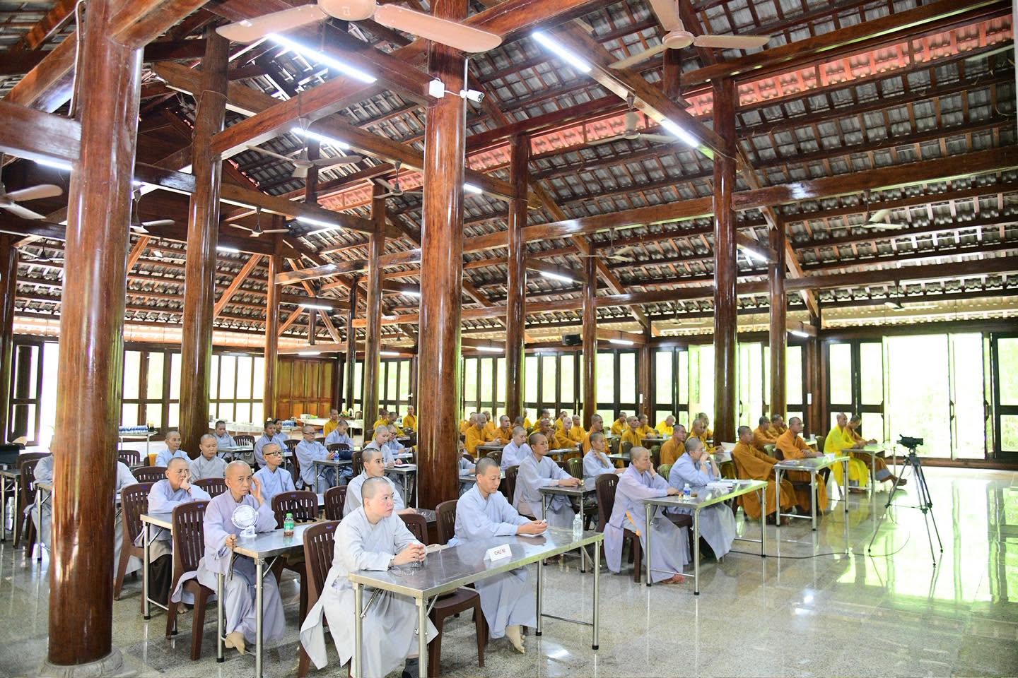TƯ TƯỞNG KINH TRUNG BỘ VÀ GIÁ TRỊ KINH THỪA TỰ PHÁP TRONG ĐỜI SỐNG TU HỌC