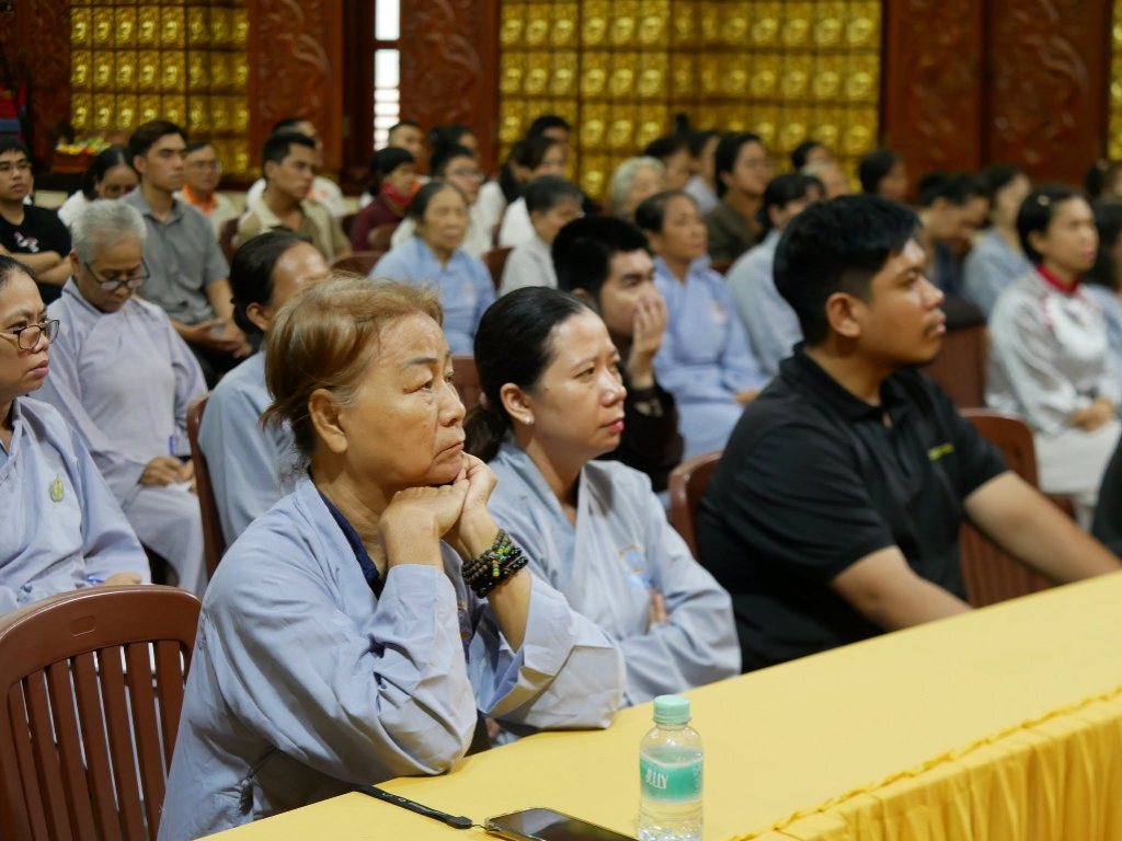 CHÙA GIÁC NGỘ: TỪ “THẤY PHẬT QUANH TA” ĐẾN VUN BỒI NĂM TÀI SẢN QUÝ CỦA NGƯỜI HỌC PHẬT 